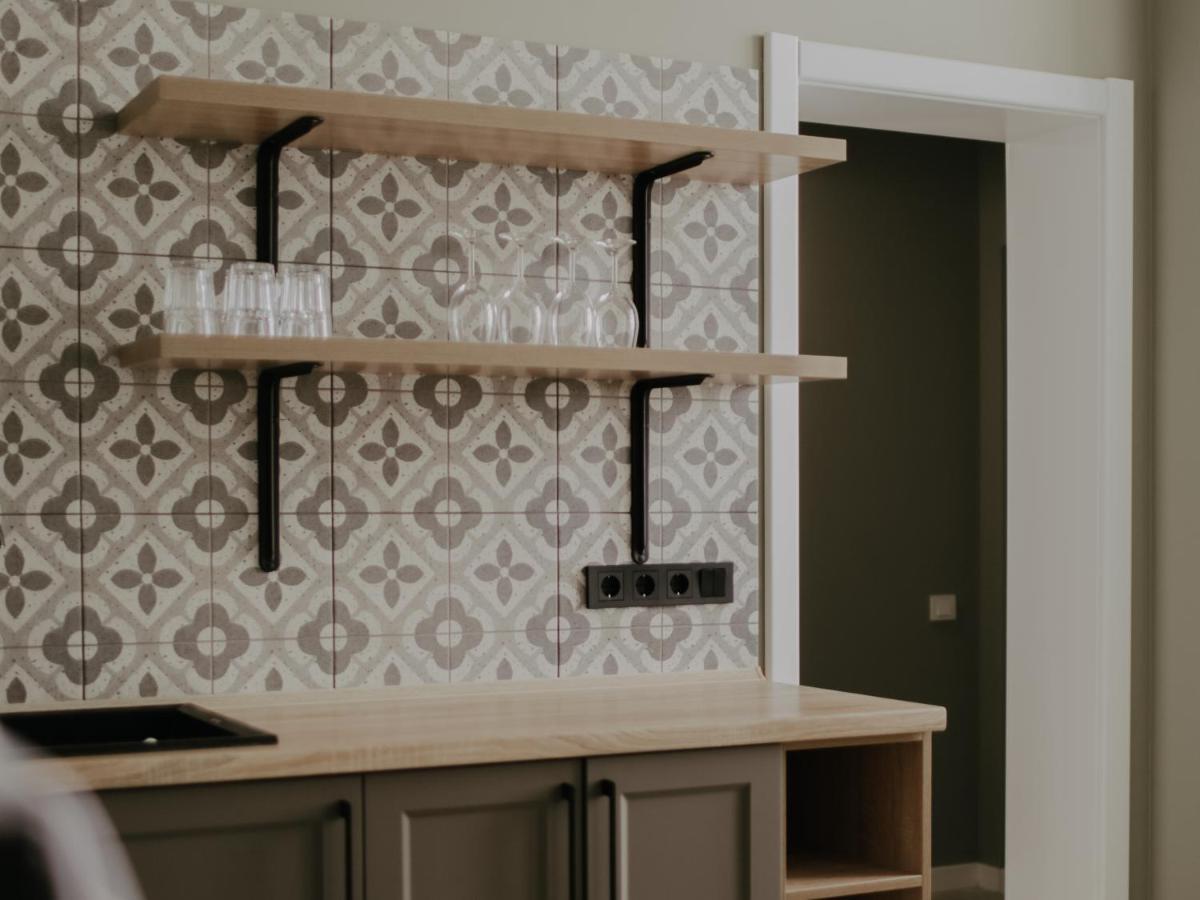 Historical Old City Apartament, Старе Місто , 2 Спальні, Балкон-Тераса, 85 Кв М คาเมียเนตส์-โปดิลสกี ภายนอก รูปภาพ
