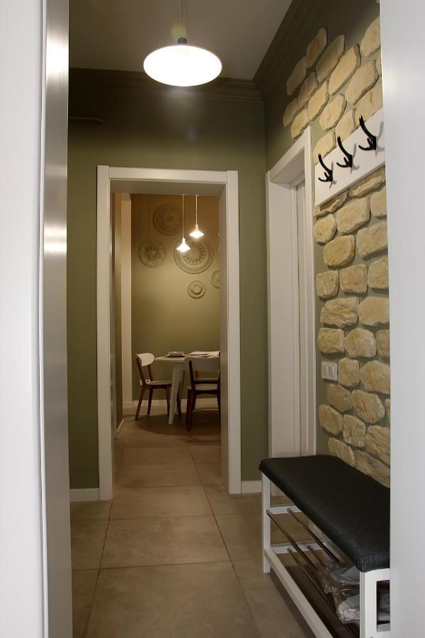 Historical Old City Apartament, Старе Місто , 2 Спальні, Балкон-Тераса, 85 Кв М คาเมียเนตส์-โปดิลสกี ห้อง รูปภาพ