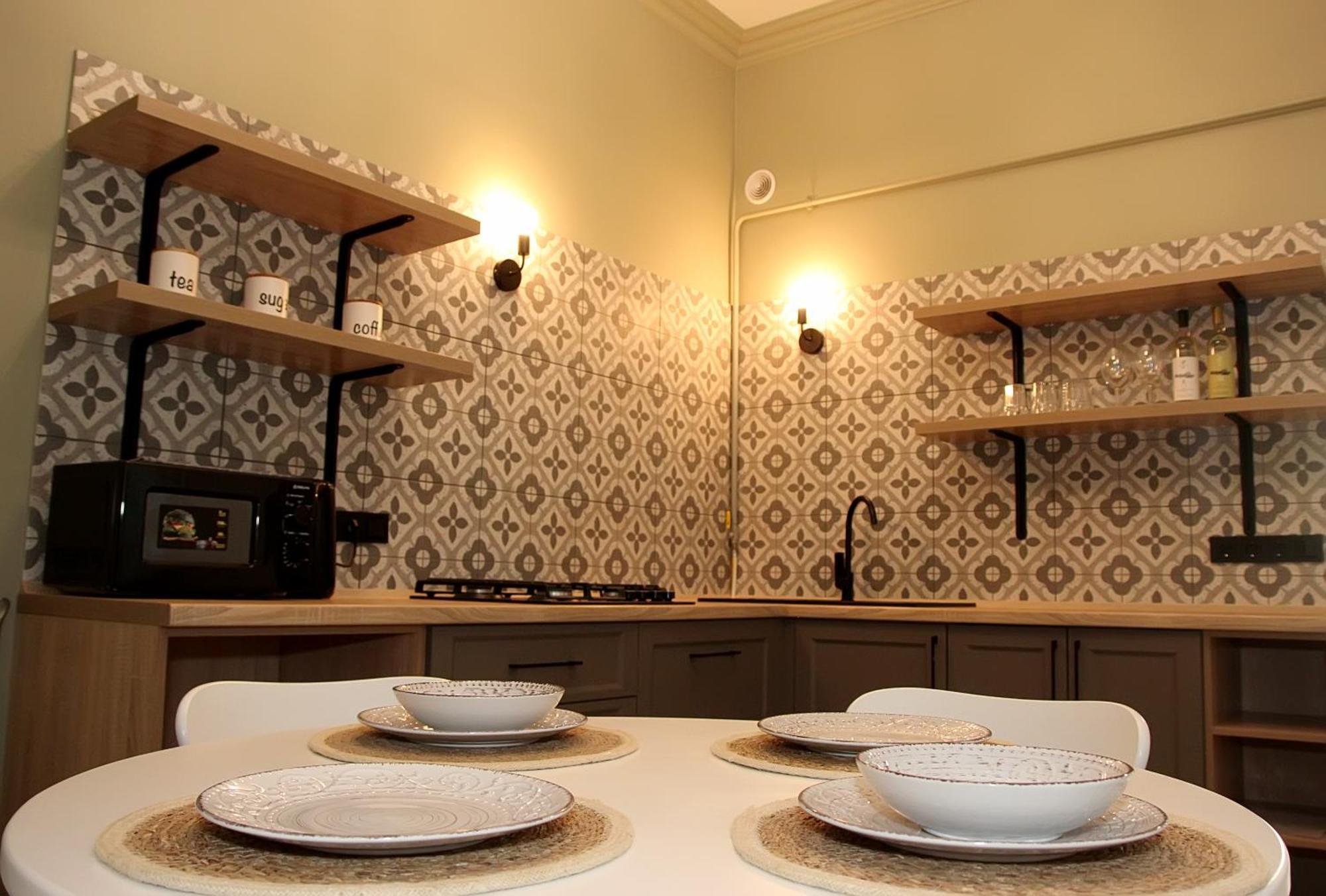 Historical Old City Apartament, Старе Місто , 2 Спальні, Балкон-Тераса, 85 Кв М คาเมียเนตส์-โปดิลสกี ห้อง รูปภาพ